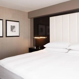 Camera con letto king size